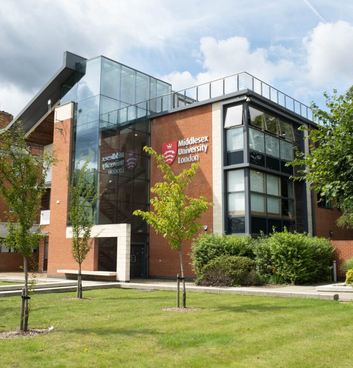redrow-london-colindale-gardens-middlesex-university