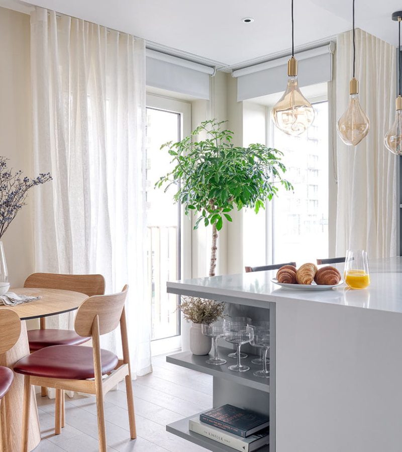 white-city-living-interior-gallery-kitchen-dining-1-29032023.ashx